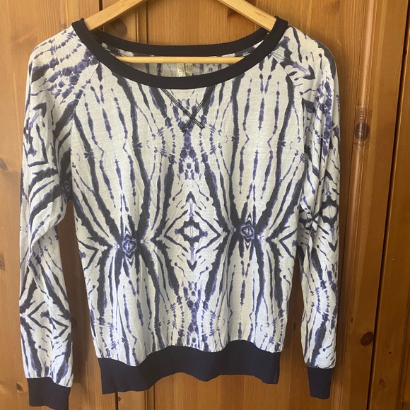 Razzle Dazzle Long sleeve tie-dye shirt - Picture 1 of 4